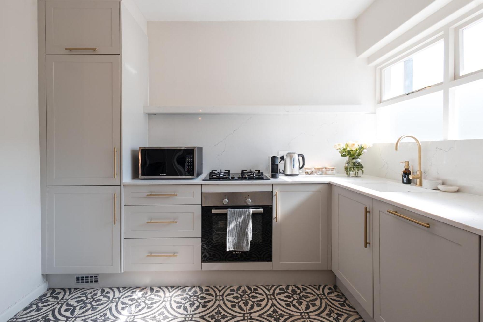 201 Cascades L 2 Bed Flat In Prime Point Apartment *